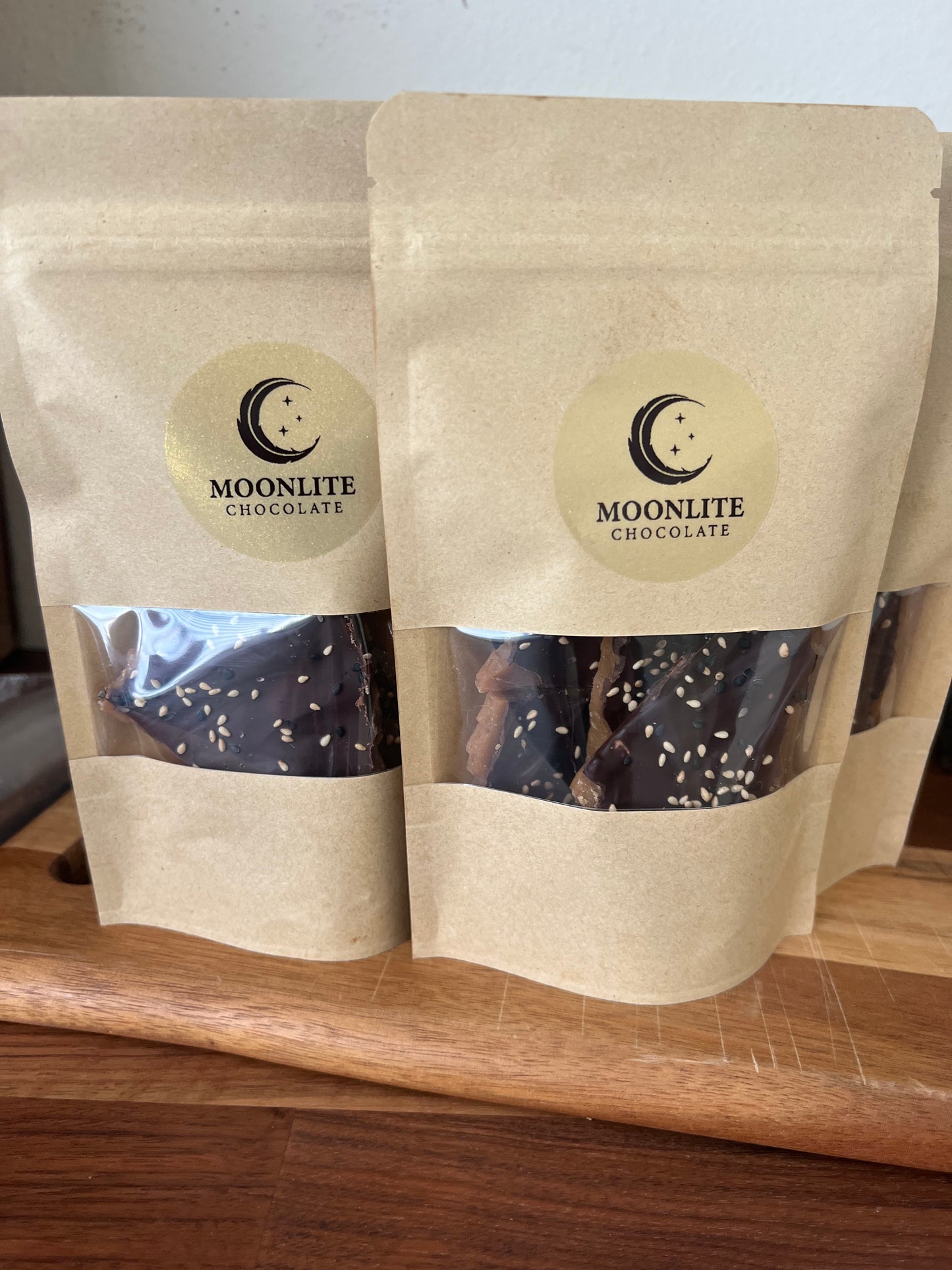 Black Sesame Toffee (Dark Chocolate)